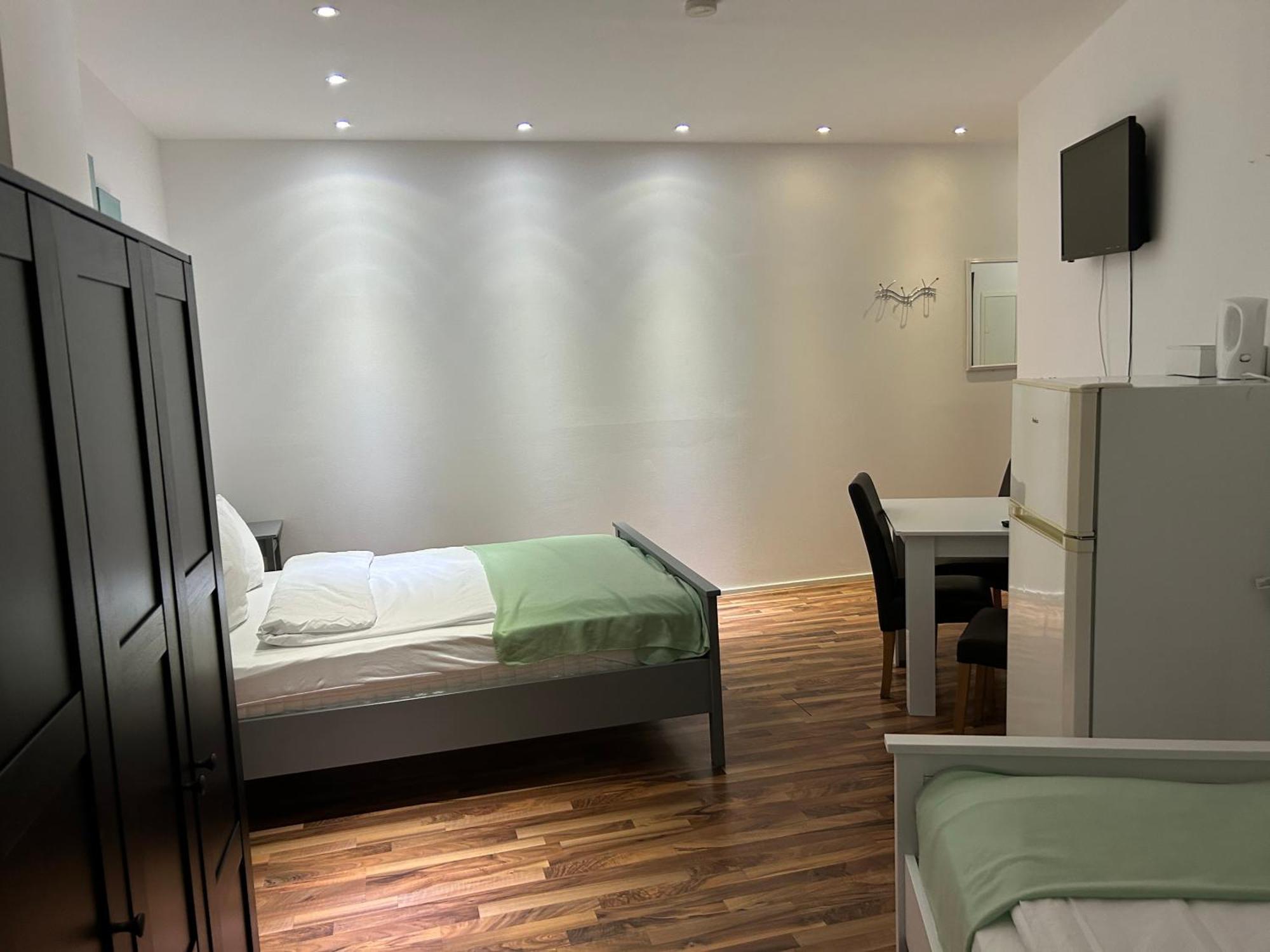 Pension Baku Fuerth Exterior photo